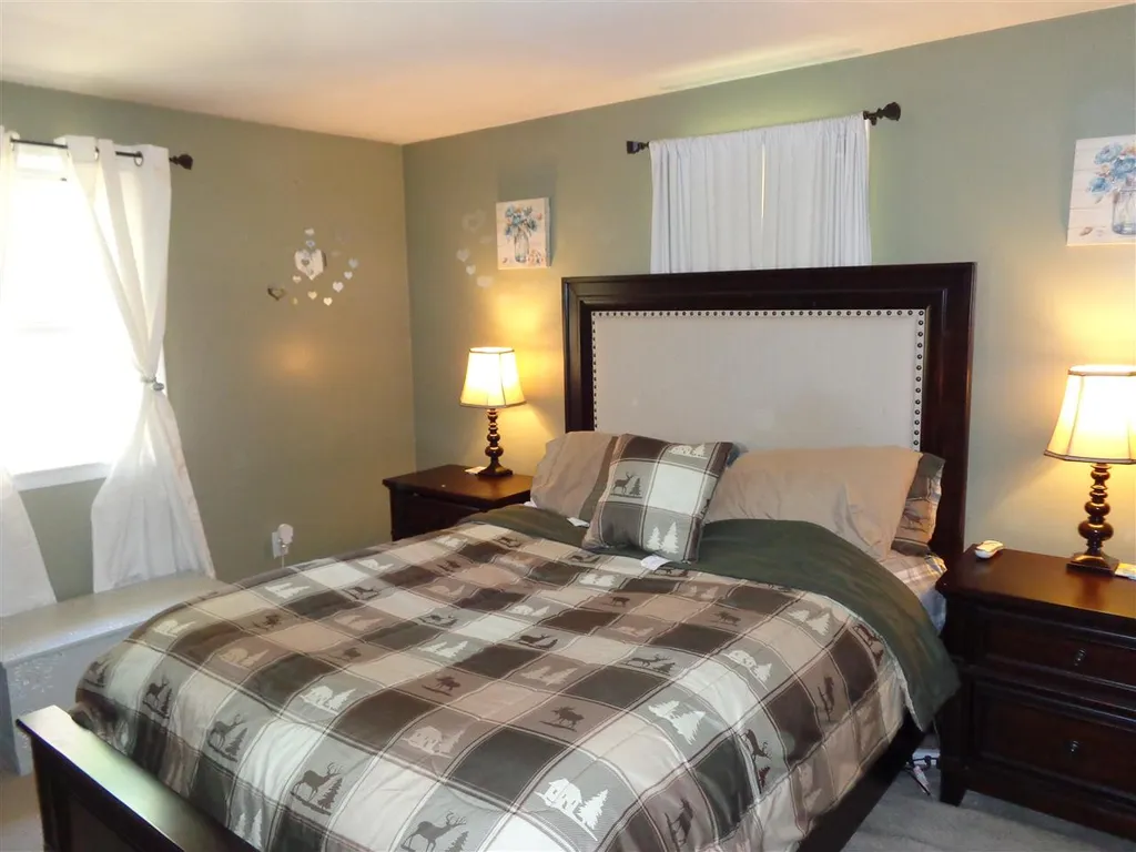 45 Westwood Circle Dover NH 03820
