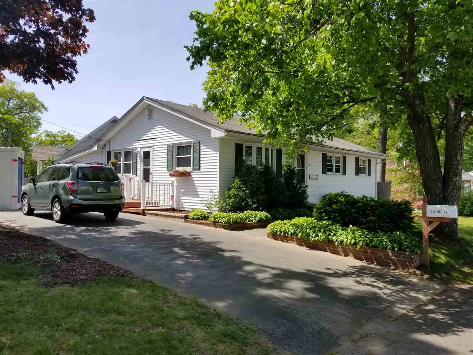 120 Oneida Street Manchester NH 03102