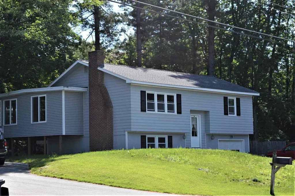 3 Cherokee Avenue Nashua NH 03062