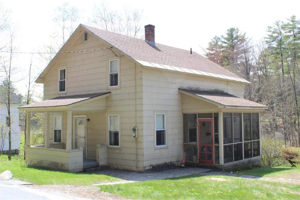3 Bank Avenue Claremont NH 03743