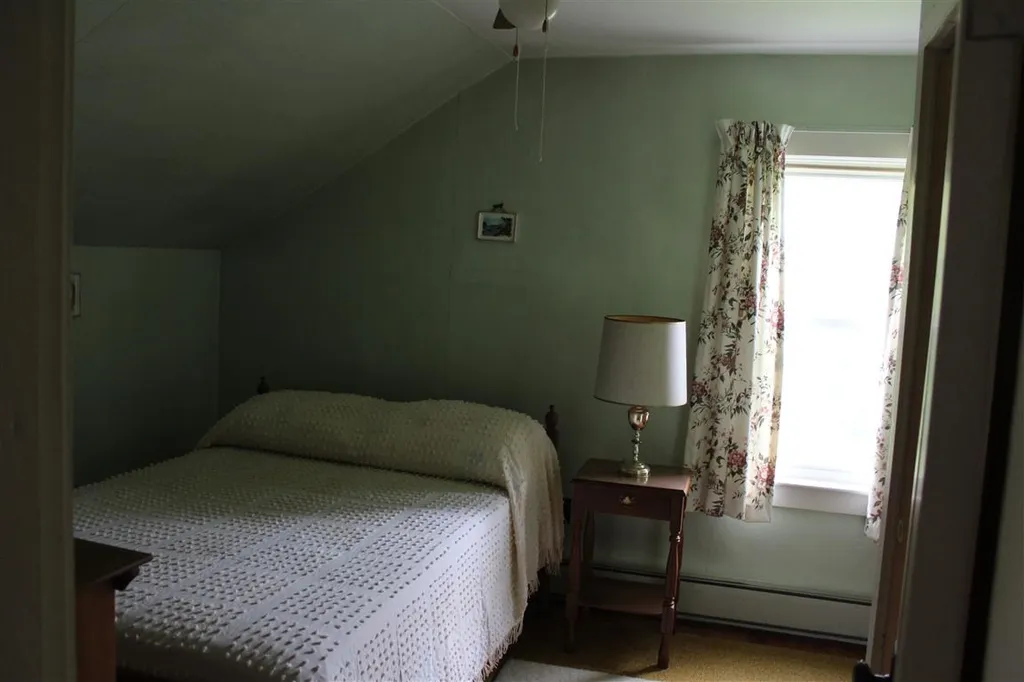 3 Bank Avenue Claremont NH 03743