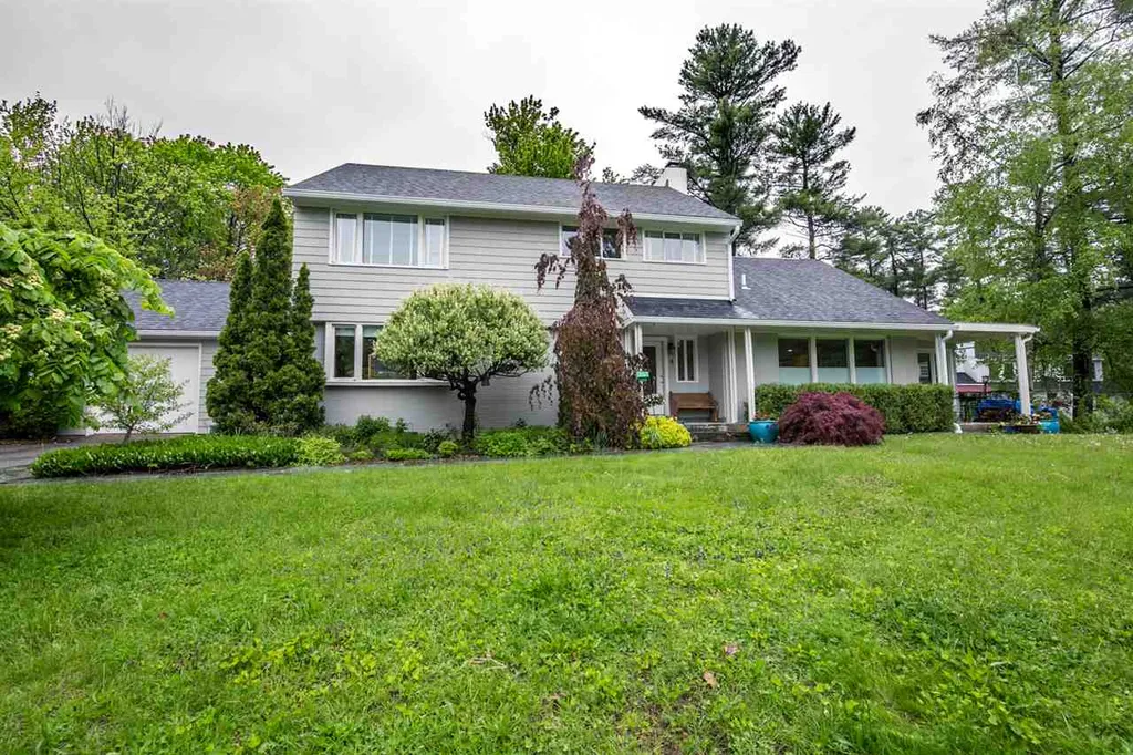 4 Mount View Court Burlington VT 05401