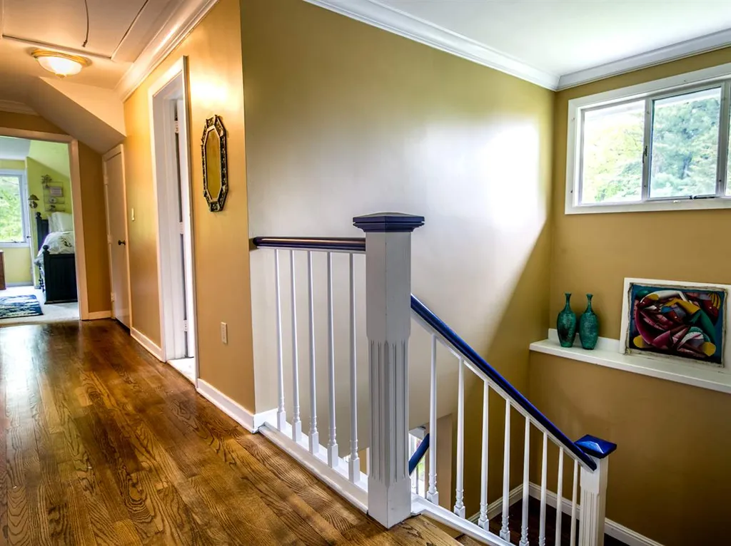 4 Mount View Court Burlington VT 05401