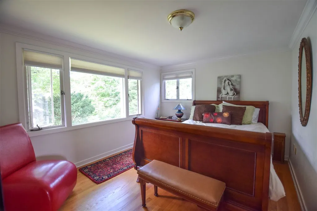 4 Mount View Court Burlington VT 05401