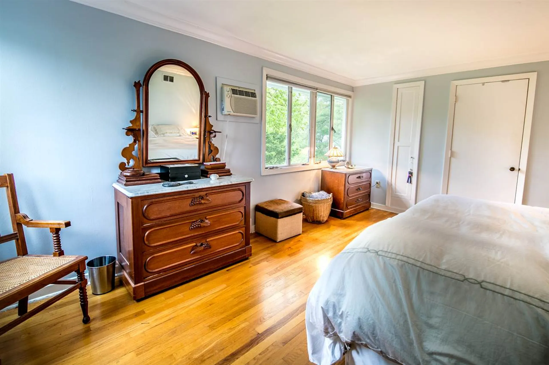 4 Mount View Court Burlington VT 05401