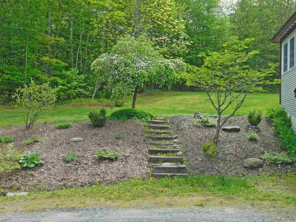 214 Hillcrest Avenue Duxbury VT 05660