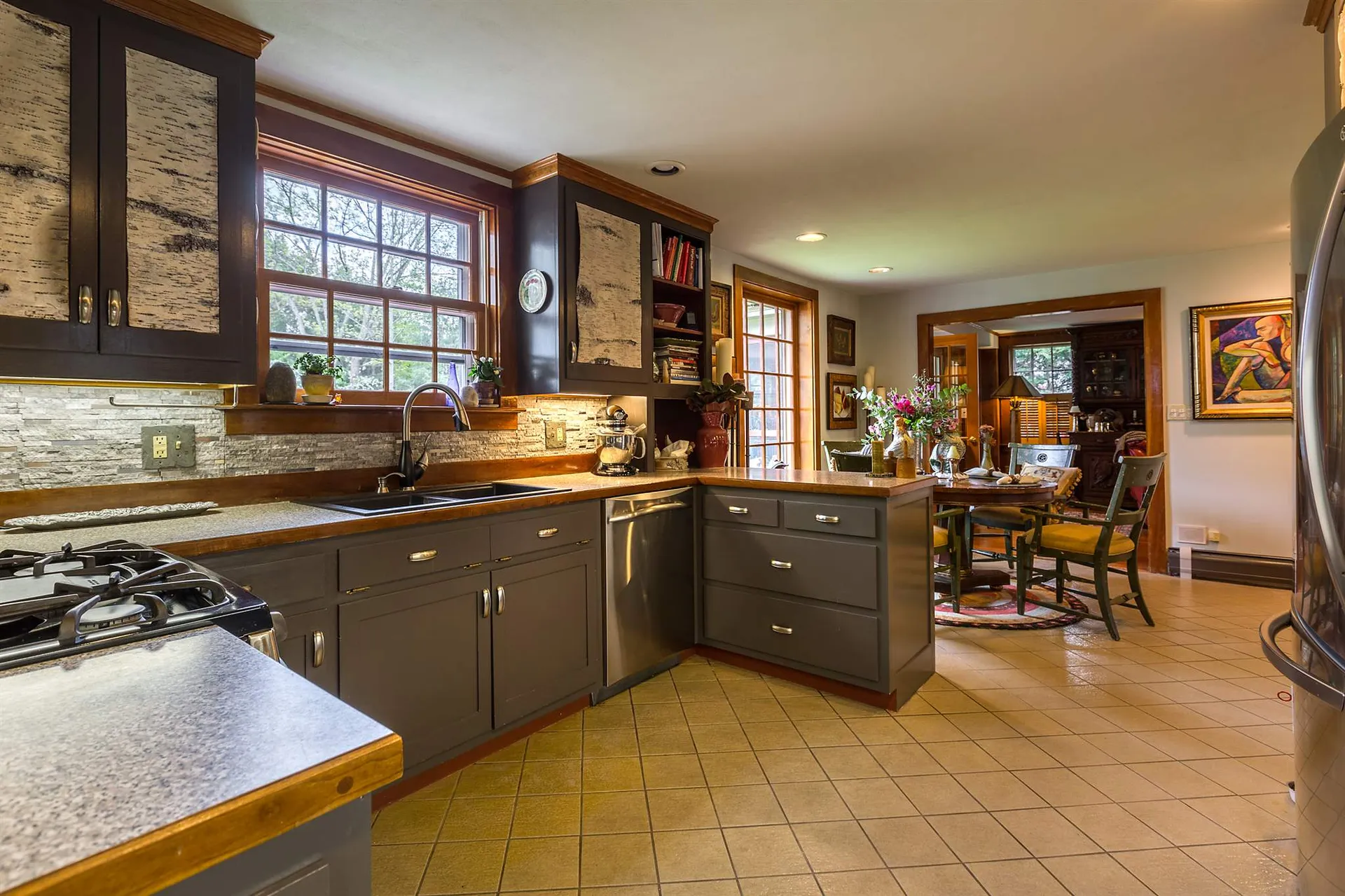 28 Pleasant Street Woodstock VT 05091
