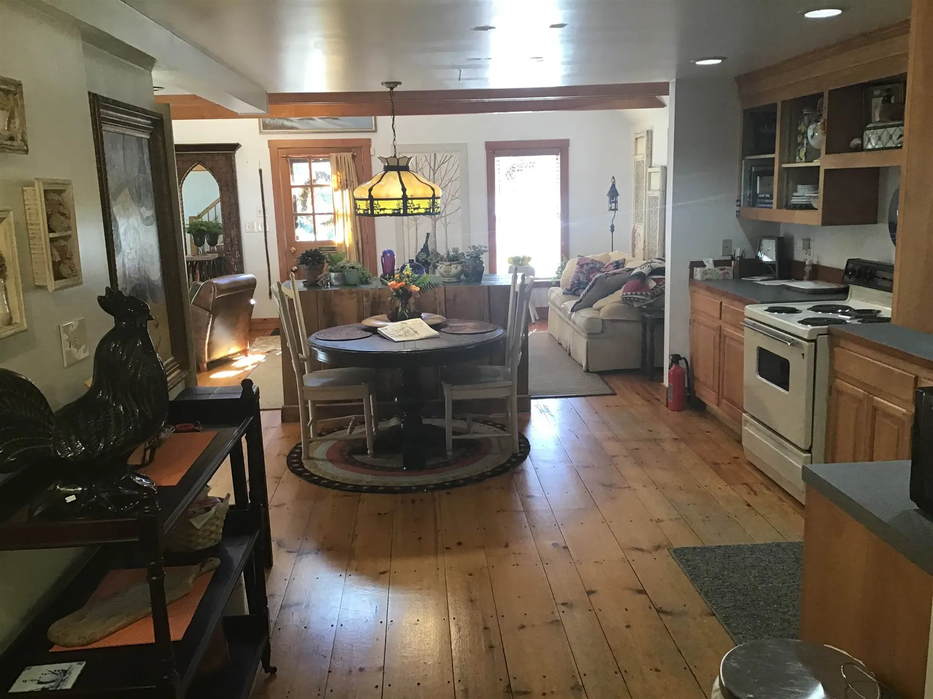 28 Pleasant Street Woodstock VT 05091