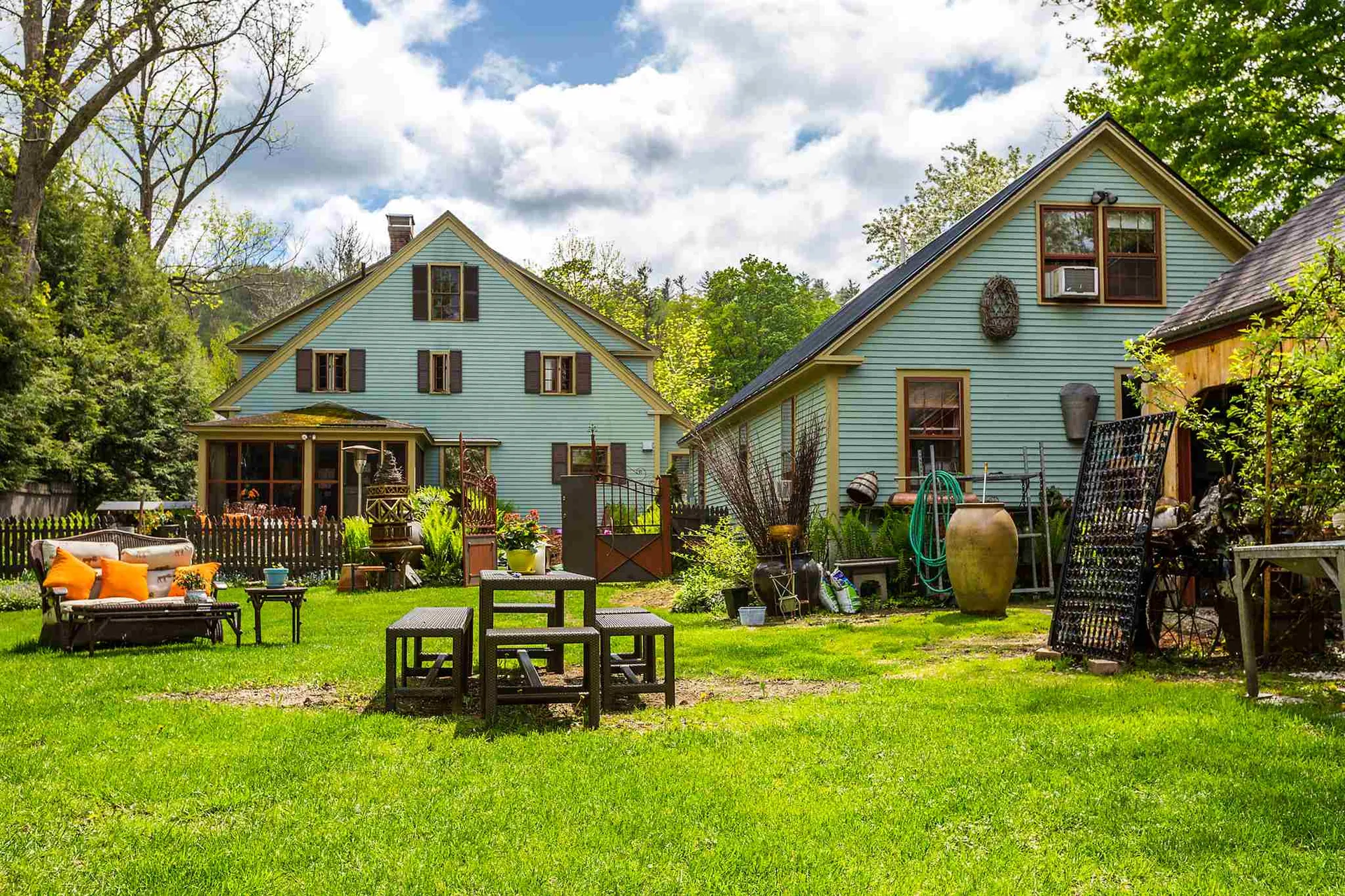 28 Pleasant Street Woodstock VT 05091