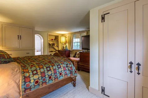 28 Pleasant Street Woodstock VT 05091