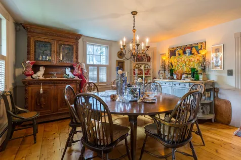 28 Pleasant Street Woodstock VT 05091