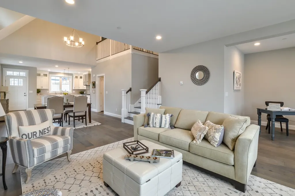 996 Maplewood Avenue Portsmouth NH 03801