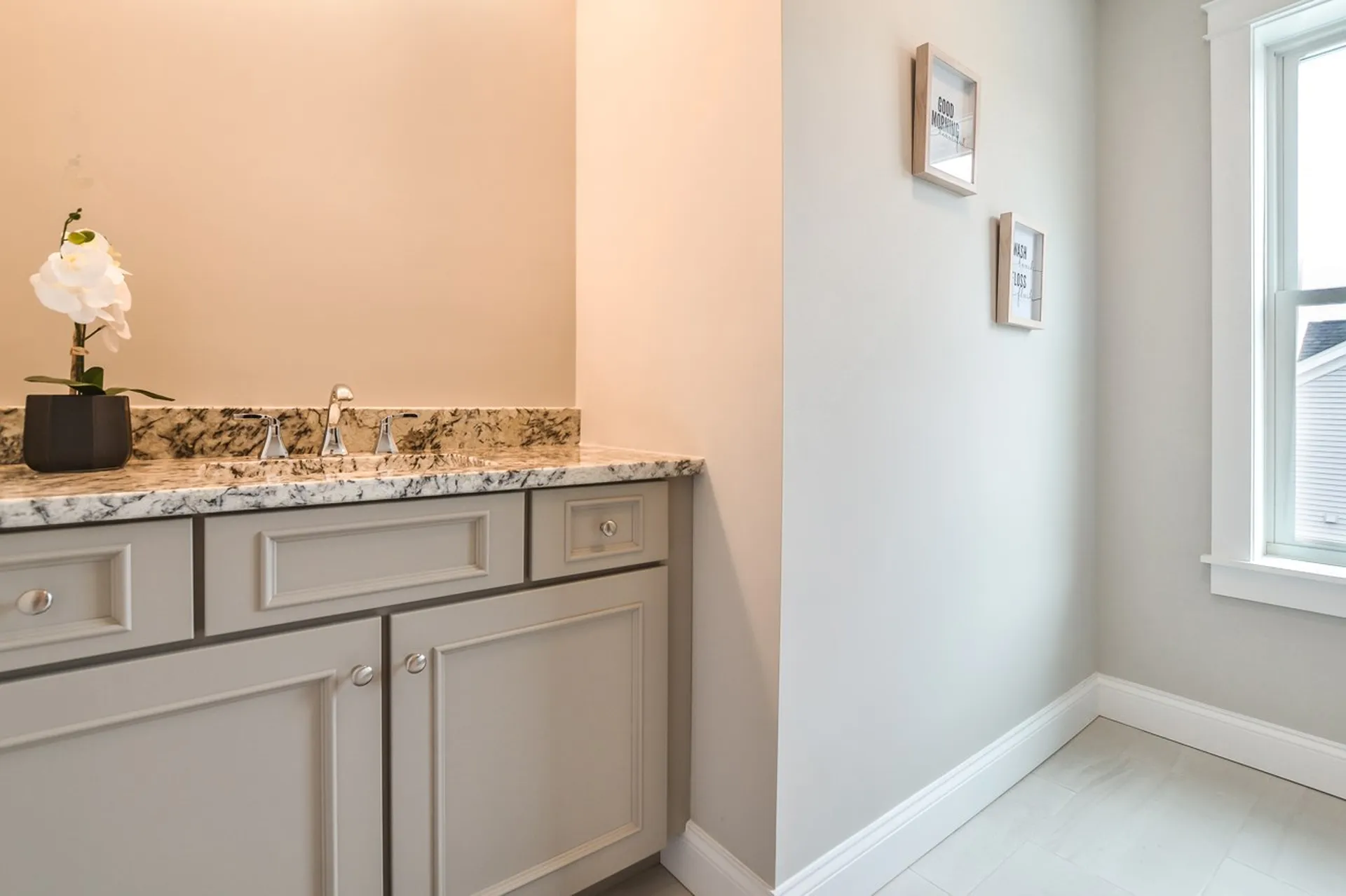 996 Maplewood Avenue Portsmouth NH 03801