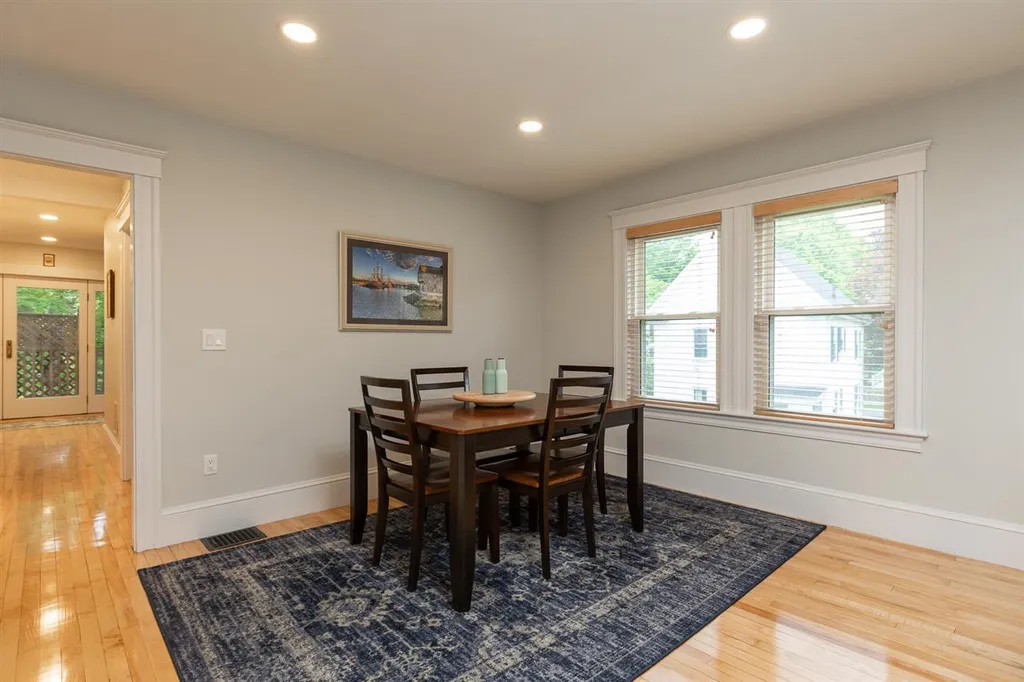 162 Rockland Street Portsmouth NH 03801
