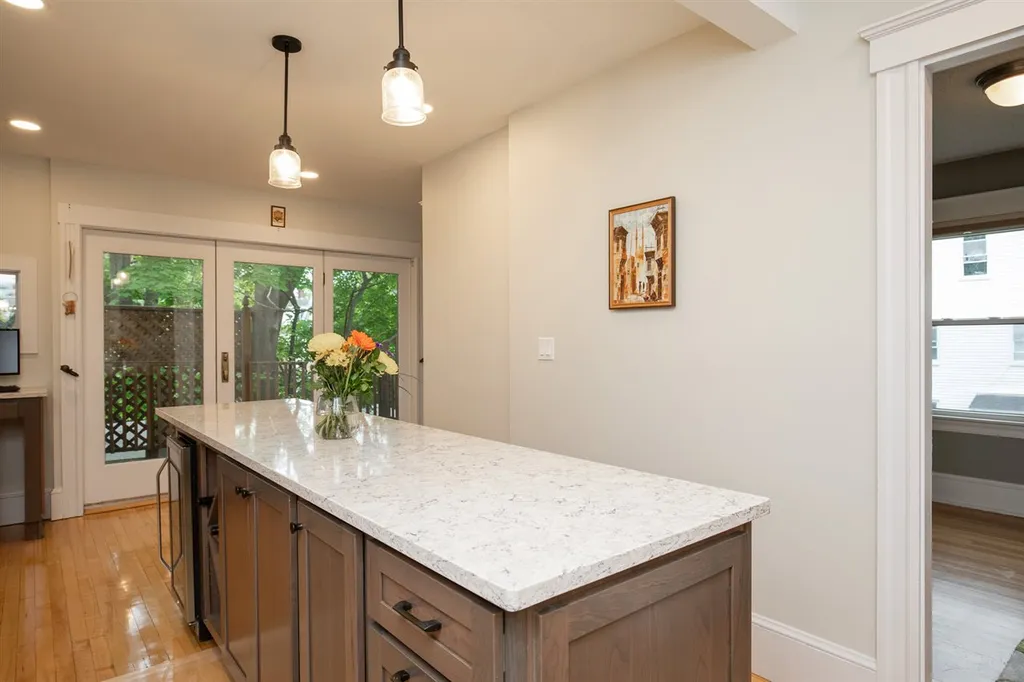 162 Rockland Street Portsmouth NH 03801