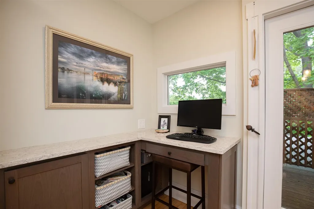 162 Rockland Street Portsmouth NH 03801