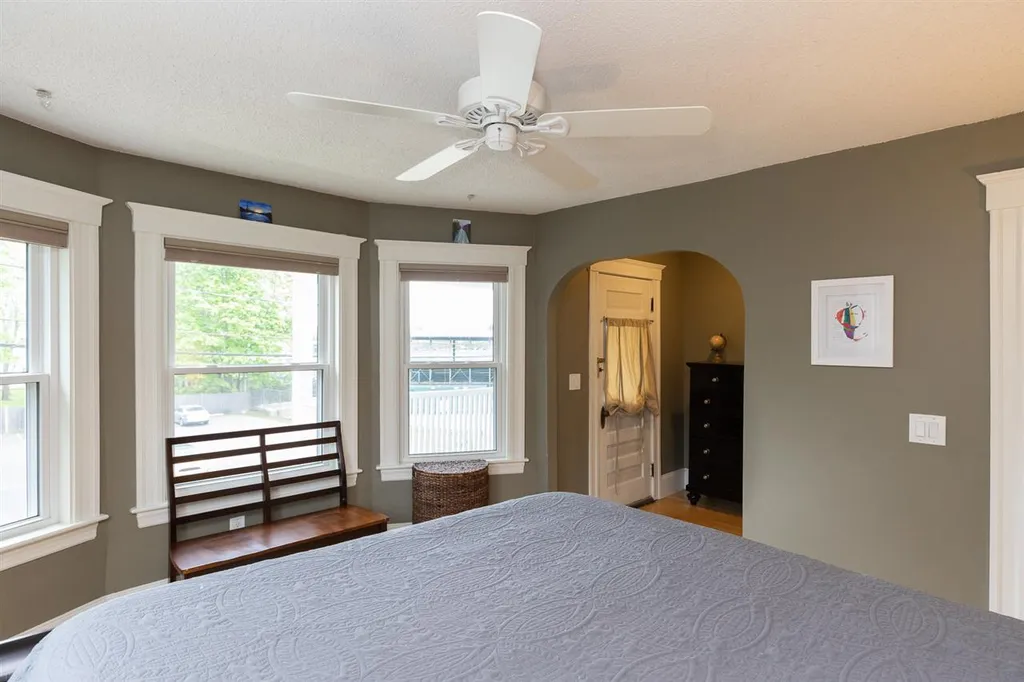 162 Rockland Street Portsmouth NH 03801