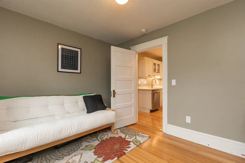 162 Rockland Street Portsmouth NH 03801