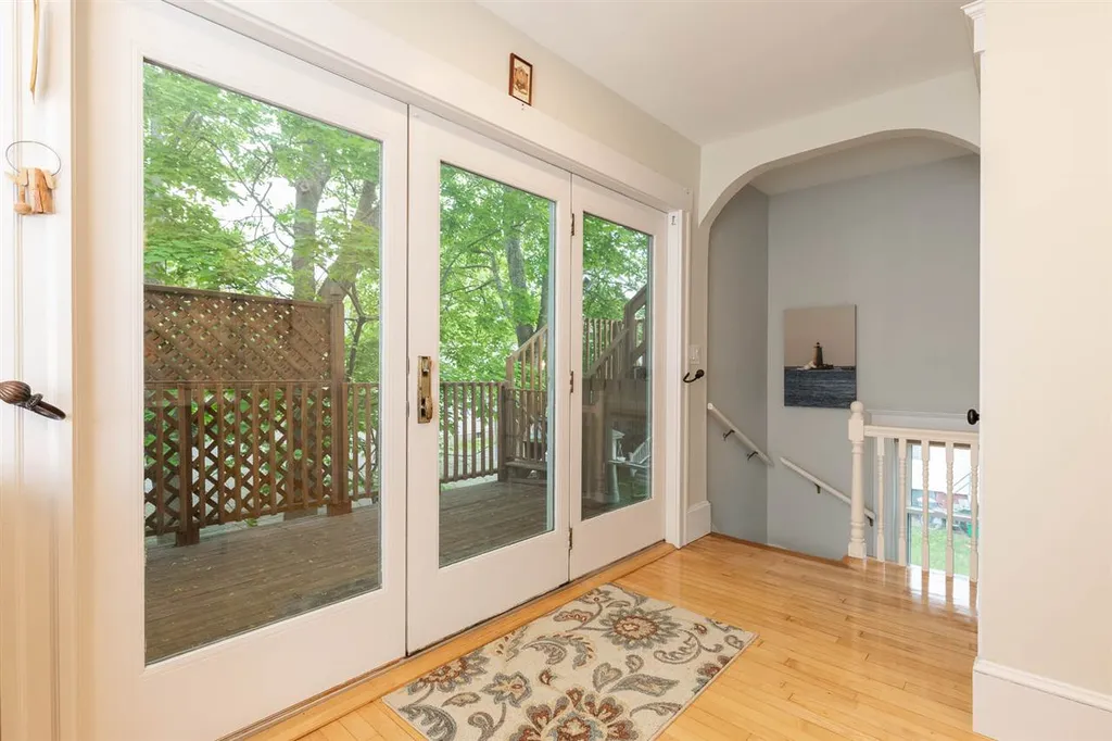 162 Rockland Street Portsmouth NH 03801