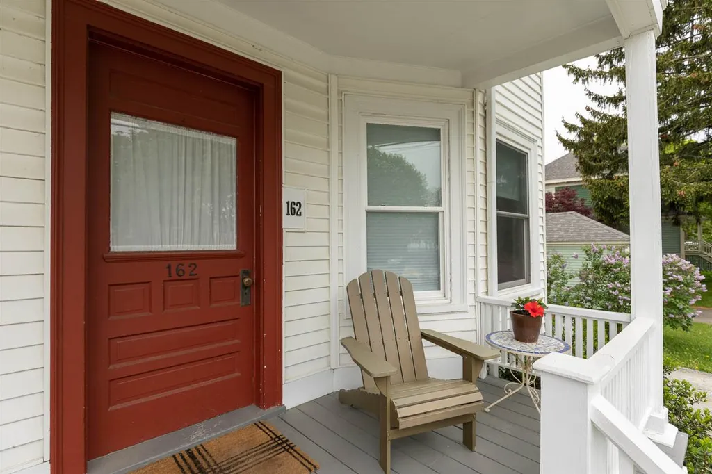 162 Rockland Street Portsmouth NH 03801