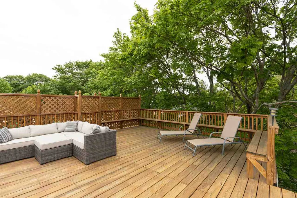 162 Rockland Street Portsmouth NH 03801