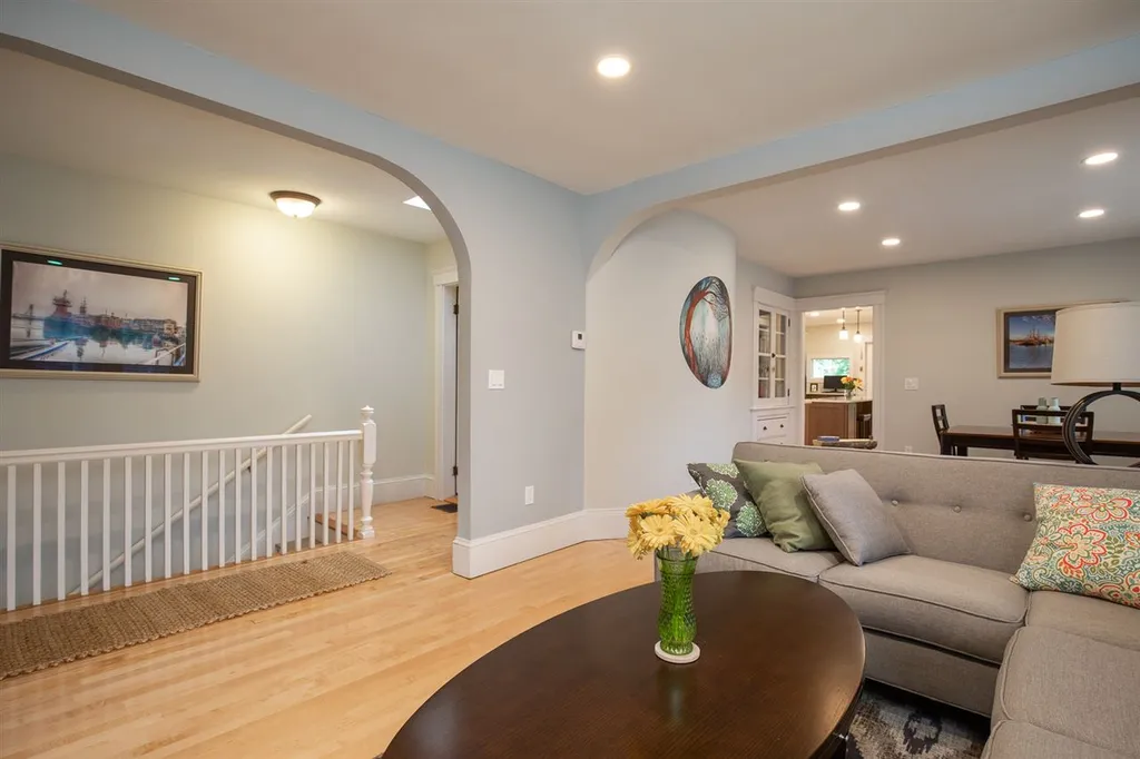 162 Rockland Street Portsmouth NH 03801