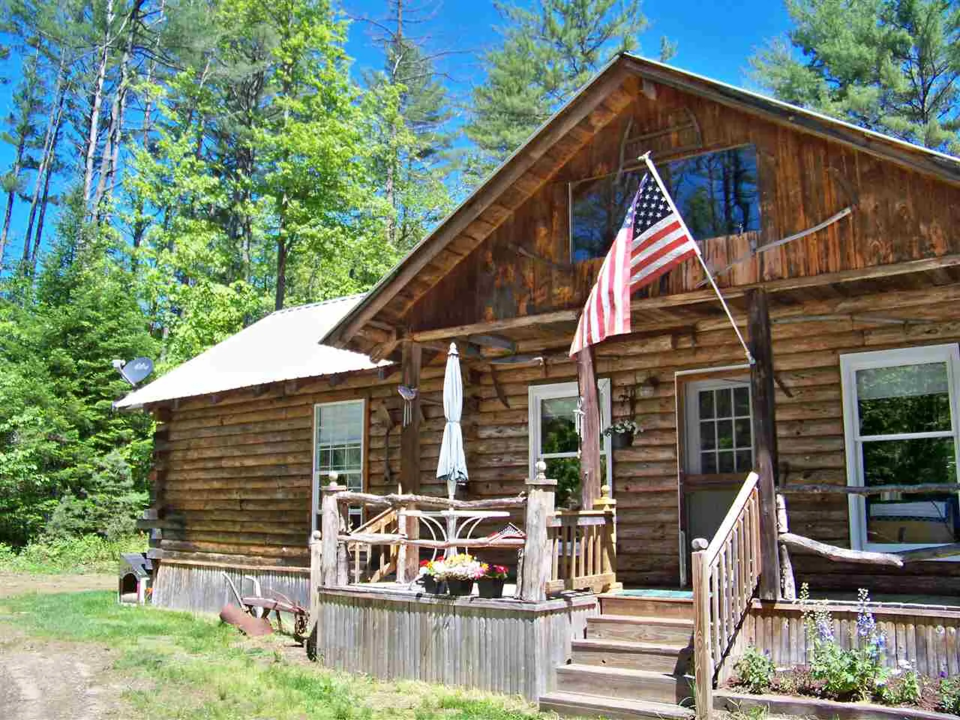 22 Sugarbush Lane Grafton NH 03240