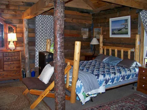 22 Sugarbush Lane Grafton NH 03240