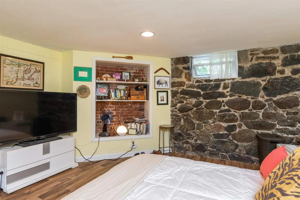 921 Middle Street Portsmouth NH 03801