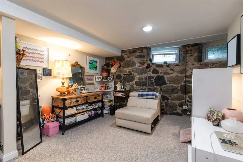 921 Middle Street Portsmouth NH 03801