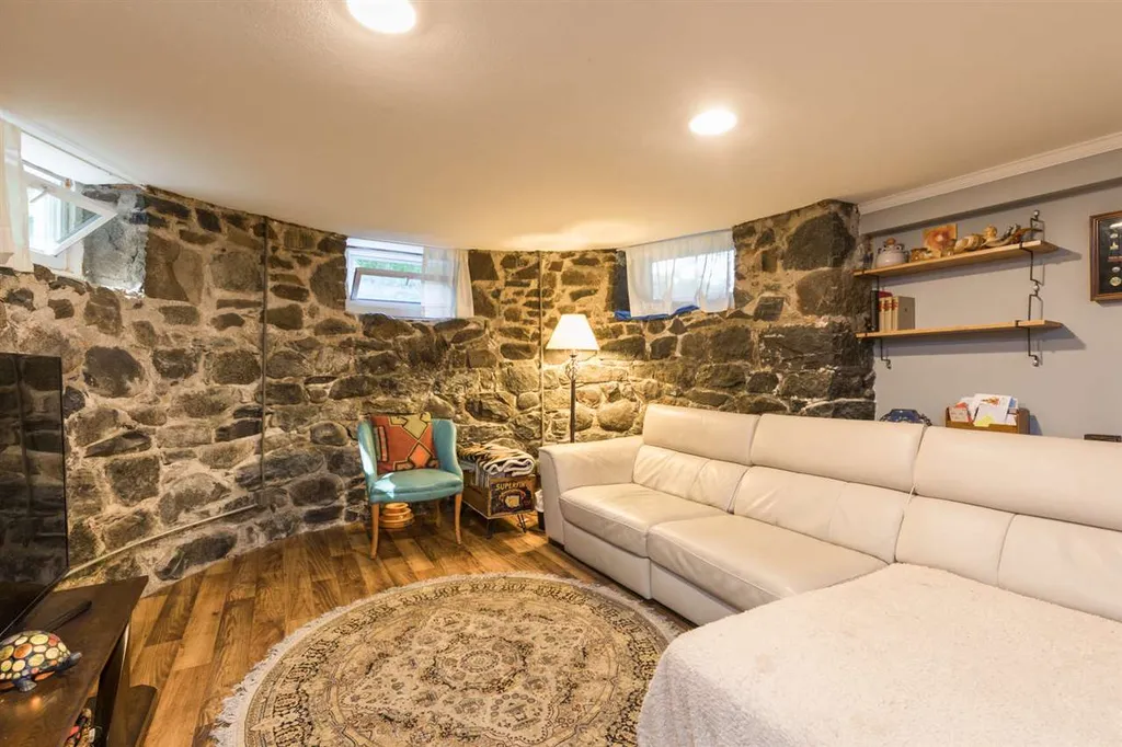 921 Middle Street Portsmouth NH 03801
