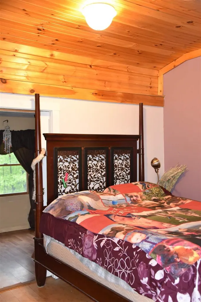 15 Creek Lane Richmond VT 05477