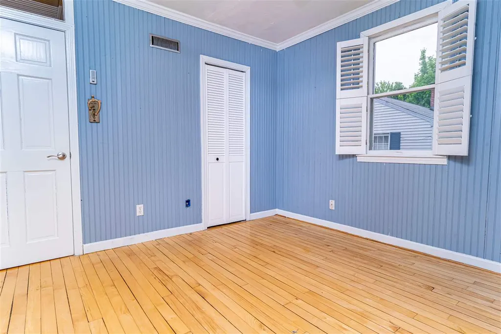 181 Gabrielle Street Manchester NH 03103