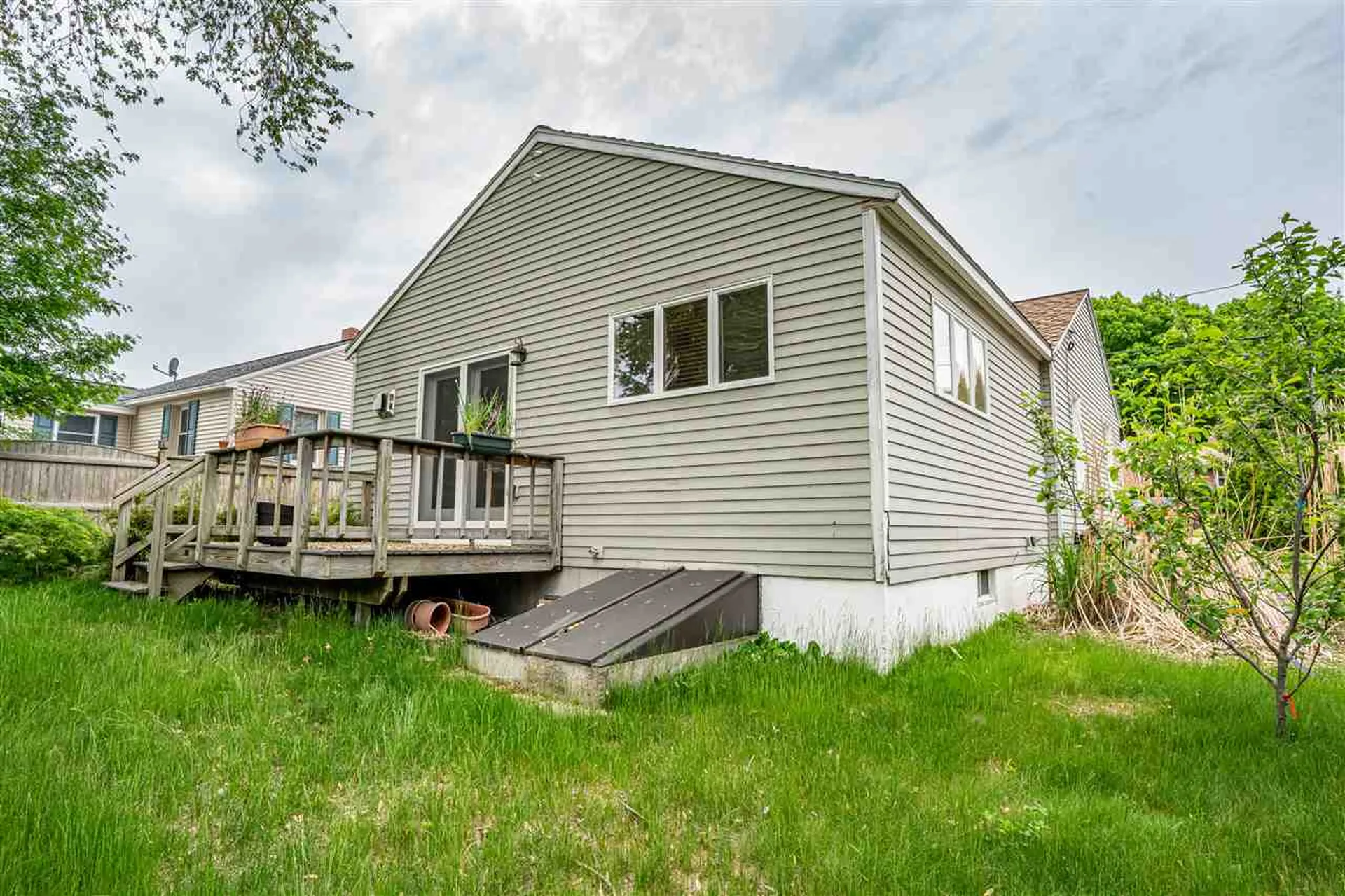 181 Gabrielle Street Manchester NH 03103