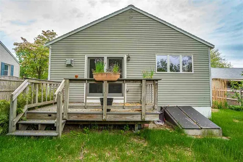 181 Gabrielle Street Manchester NH 03103