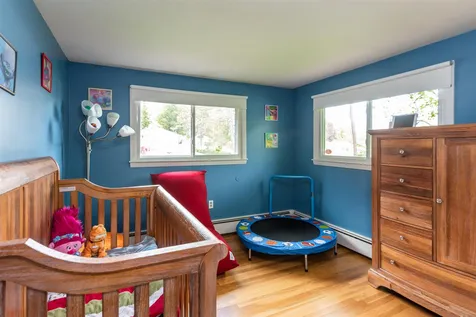 5 Massachusetts Drive Nashua NH 03060