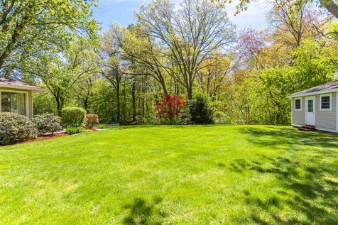 5 Massachusetts Drive Nashua NH 03060