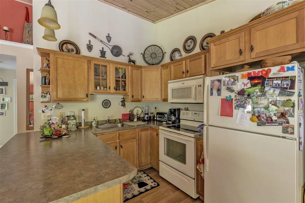 83 Bowles Road Newbury NH 03255