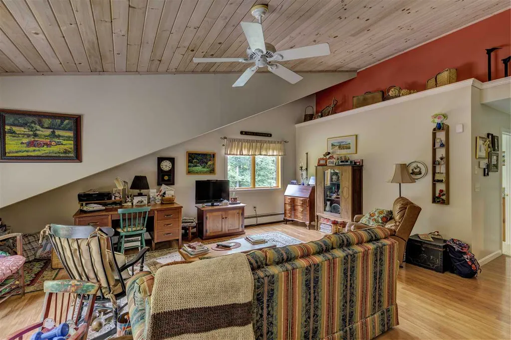 83 Bowles Road Newbury NH 03255