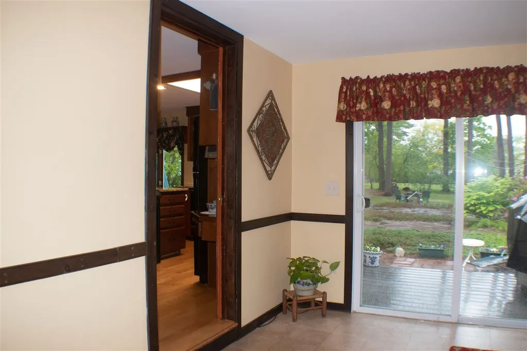 73 Harris Road Nashua NH 03062