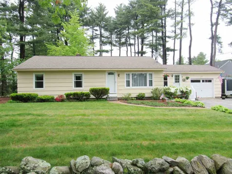 73 Harris Road Nashua NH 03062