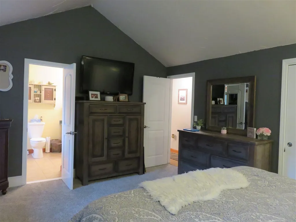 39 Swan Point Road Rindge NH 03461