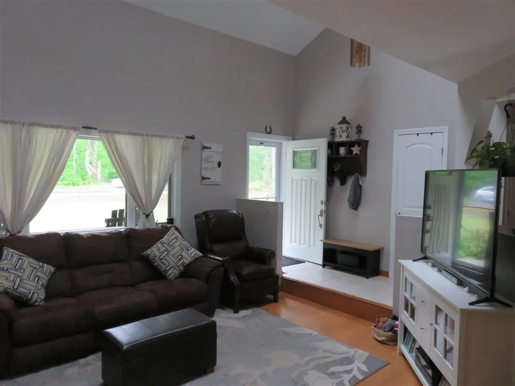39 Swan Point Road Rindge NH 03461