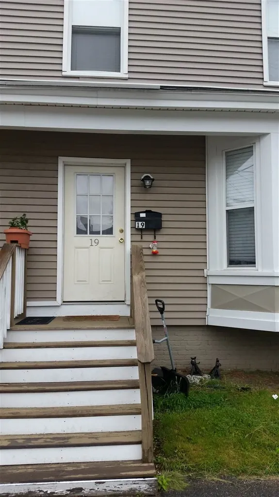 19 East Street Dover NH 03820
