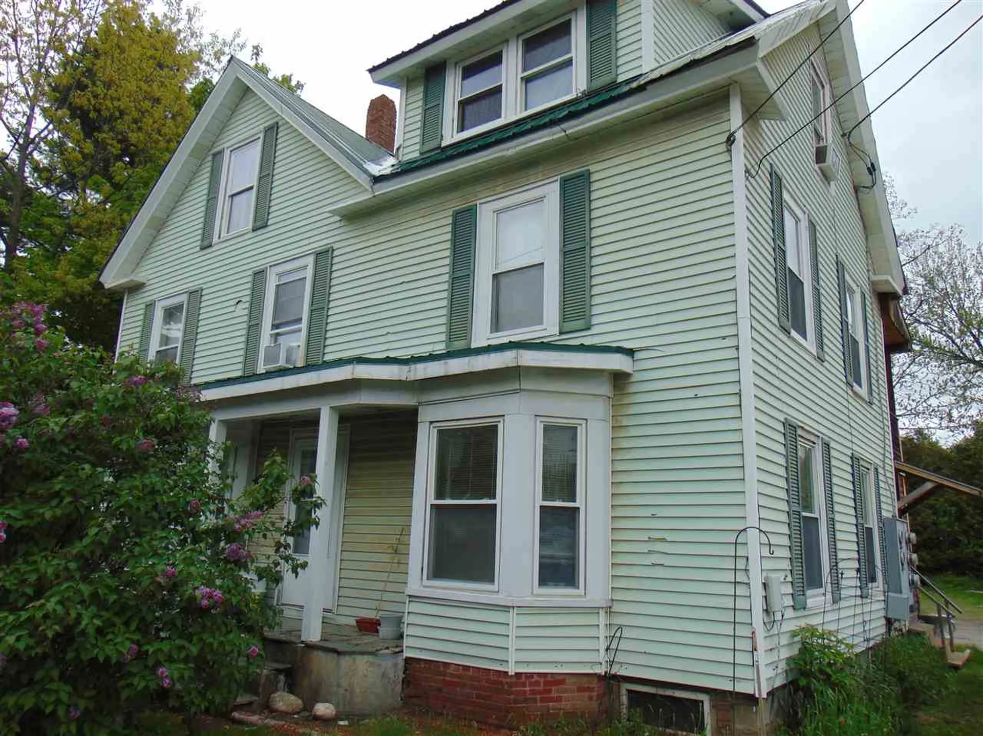 120 Elm Street St. Johnsbury VT 05819