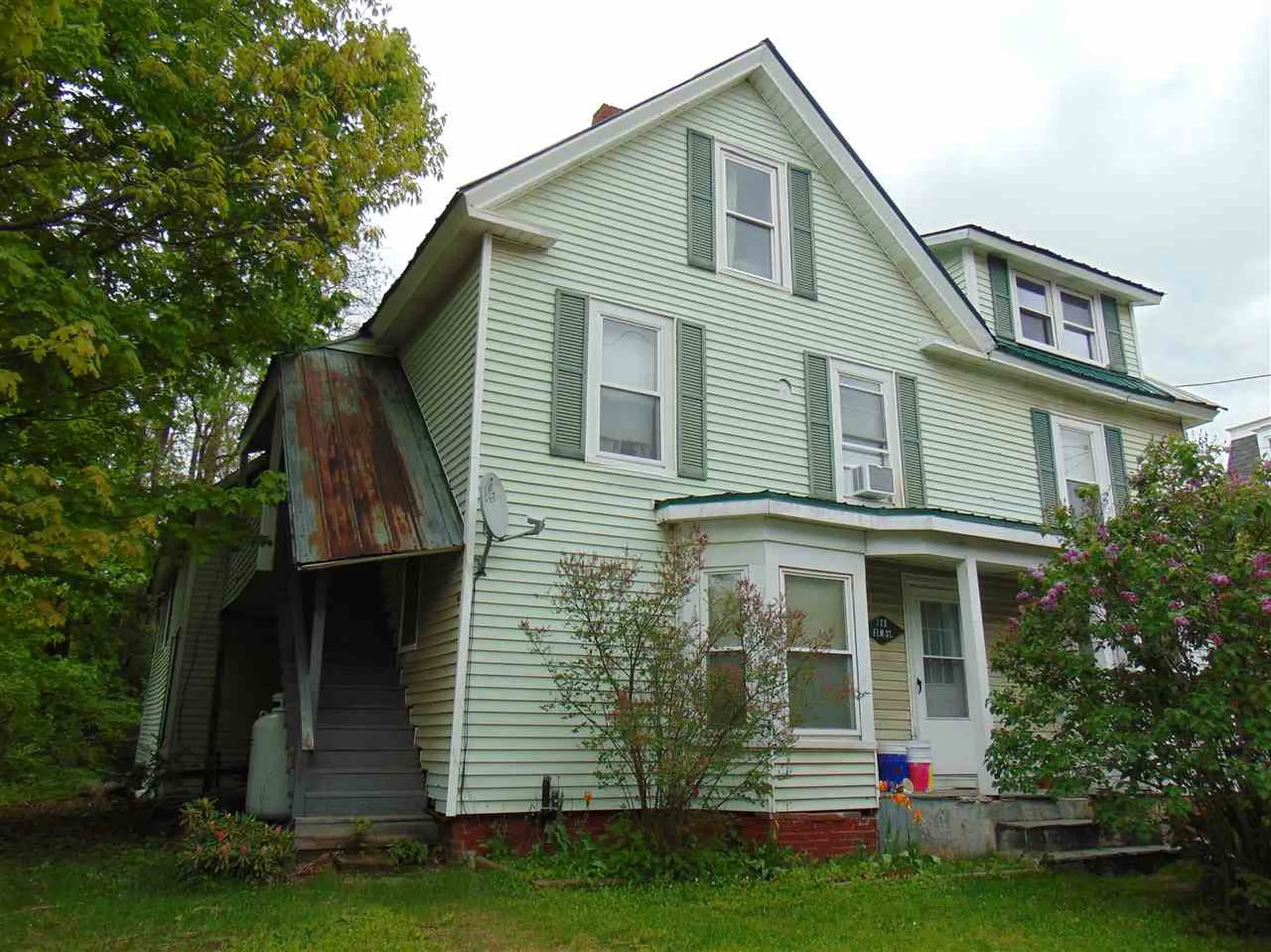 120 Elm Street St. Johnsbury VT 05819