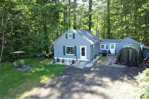 62 Chester Road Derry NH 03038