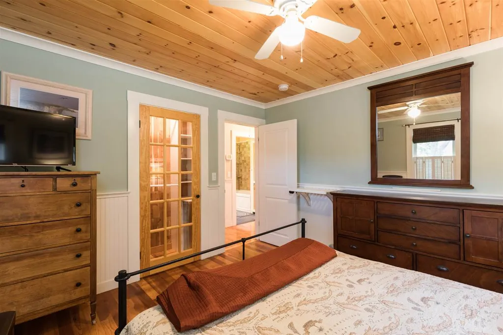 14 Elwyn Road Rye NH 03870