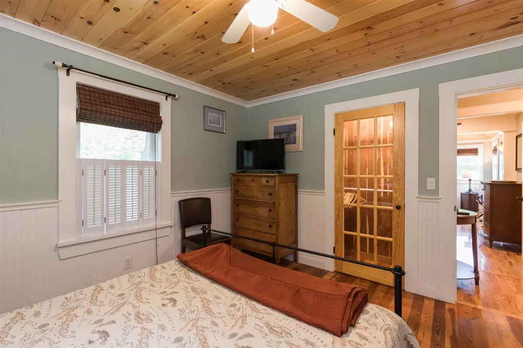14 Elwyn Road Rye NH 03870