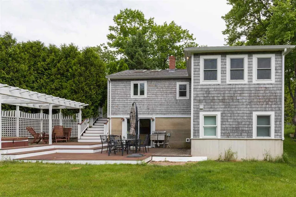 14 Elwyn Road Rye NH 03870